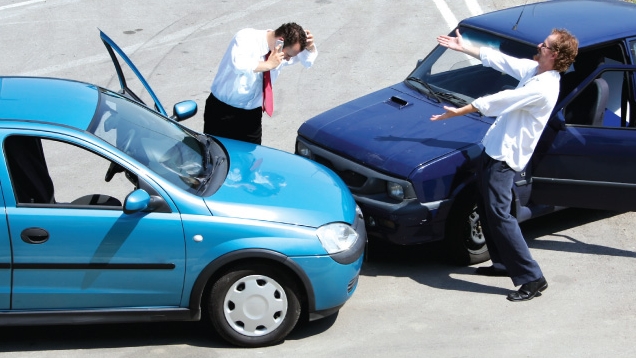 Ce trebuie sa stiti in caz de accident cu o masina inchiriata?
